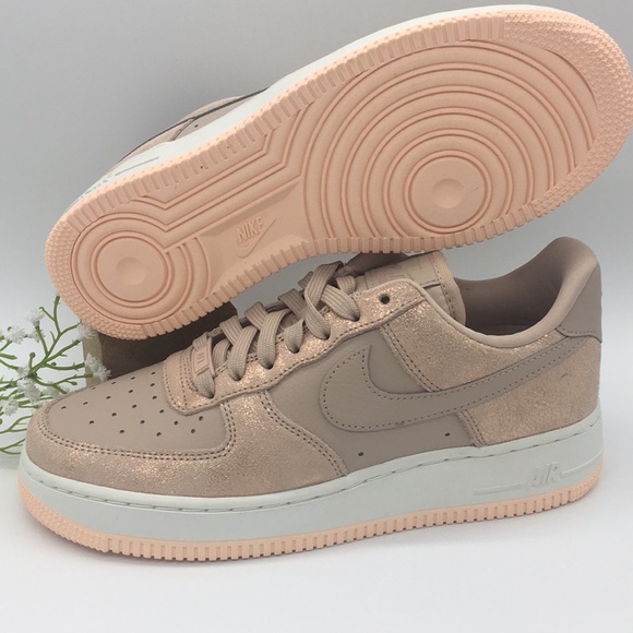 NIKE WMS AIR FORCE 1 ‘07 PRM MLTC red bronze/beige - Picture 4 of 8